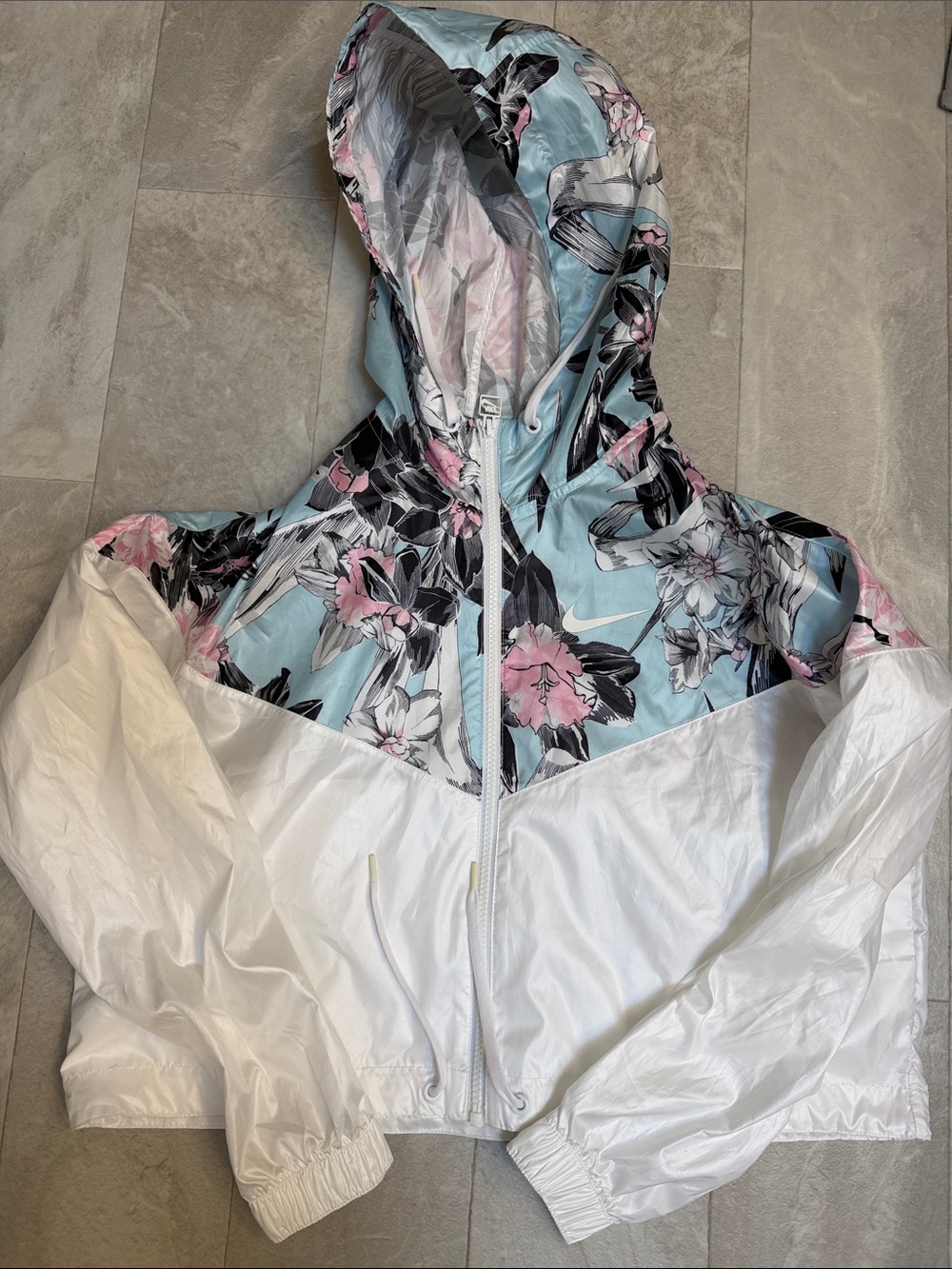 Nike Light Blue, Pink & White Floral Hooded Windbreaker Jacket